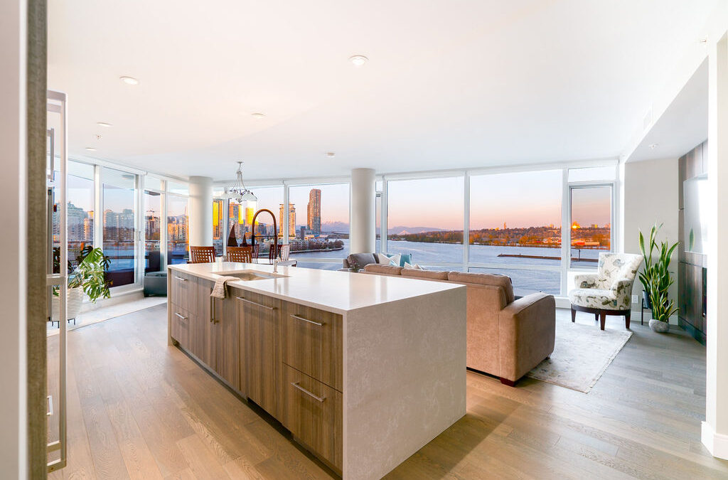 805 210 Salter Street